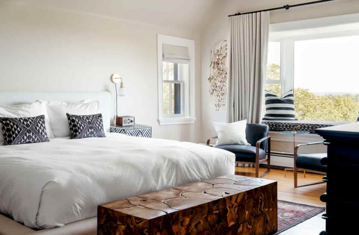 Balmoral guest room