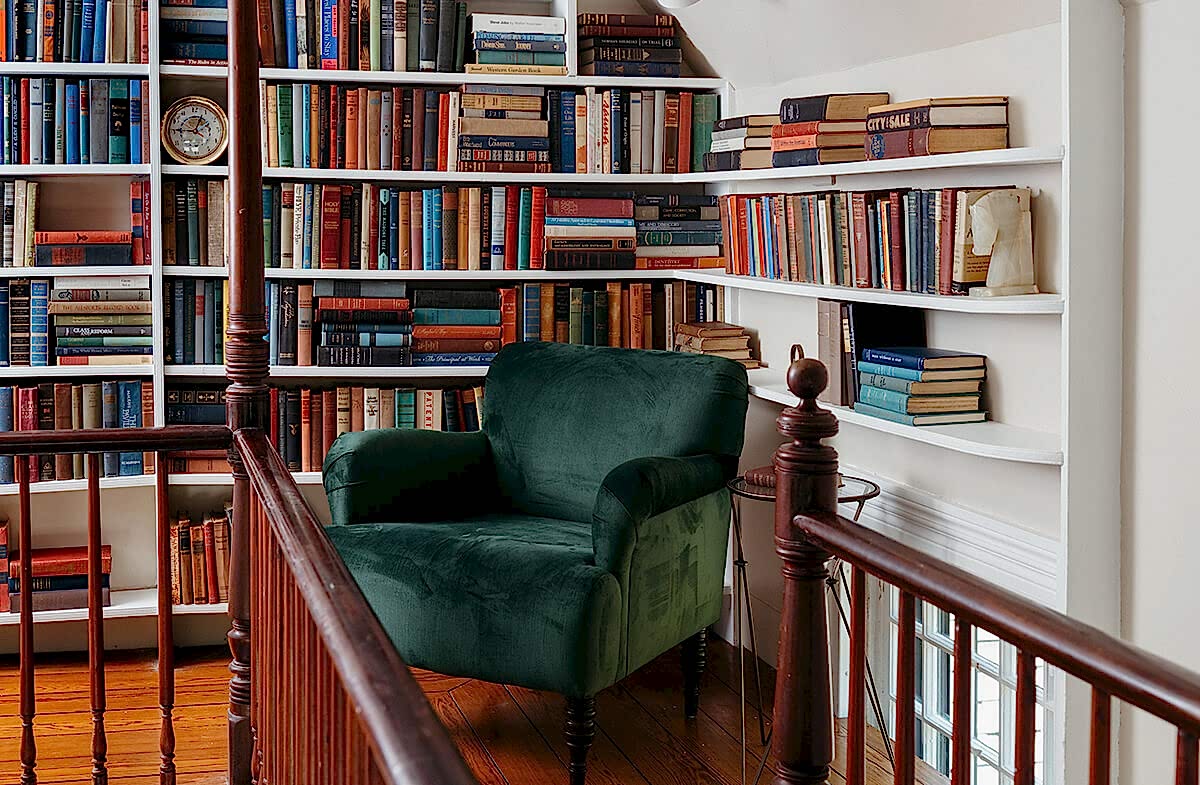 Library Suite reading nook