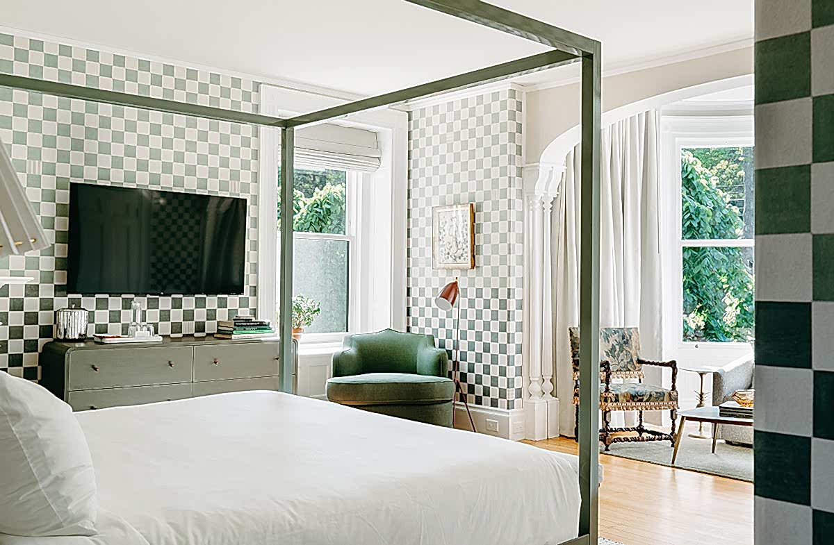 Sandringham guest room